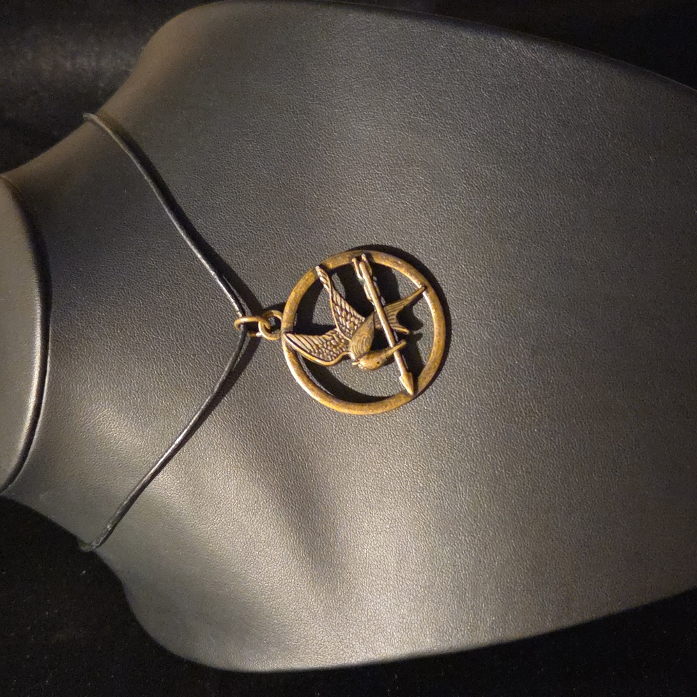 The Hunger Games Mockingjay Pendant Necklace - Picture 2 of 5